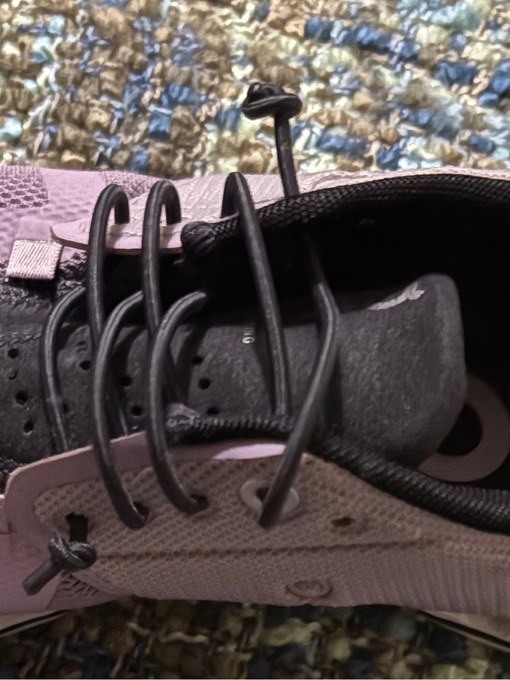 On Running Women's Lavender/Purple Cloud Running Sneakers